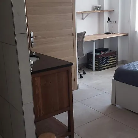 Duplex Avec Jardin, Piscine, Terrasse, 3 Apartment *